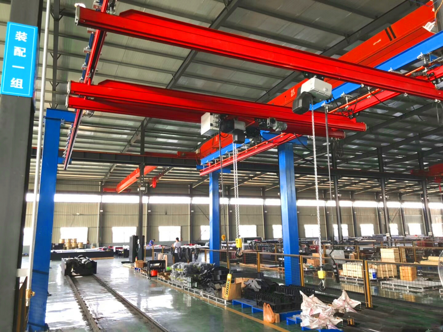 KBK柔性軌道起重吊機(jī)的時代新寵——靈活與便捷的完美結(jié)合